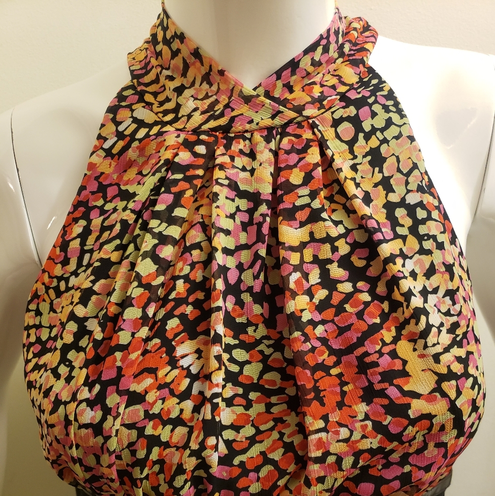🔥 ❤💕🧡🖤  Cute Top with Tie/Keyhole back - Picture 4 of 11